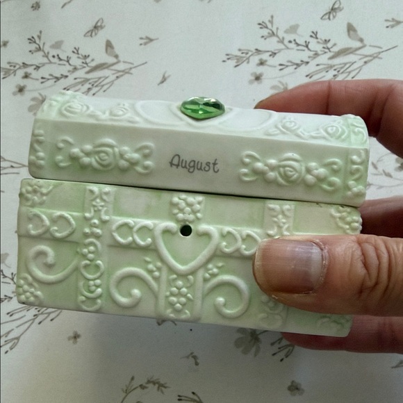 August Time for Fun Decorative Box - Picture 9 of 14